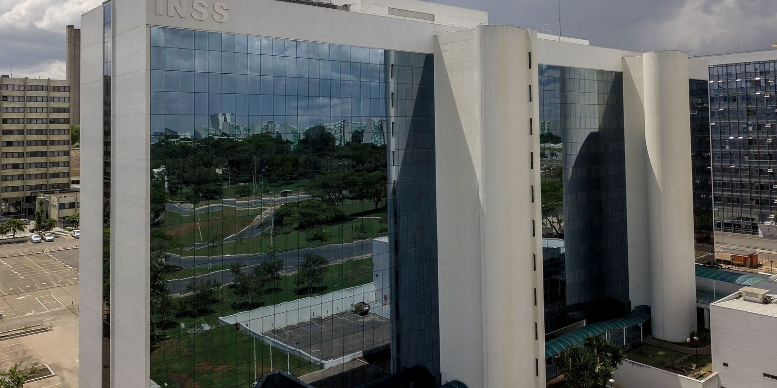 STF pede que PGR apure abuso em greve de peritos do INSS