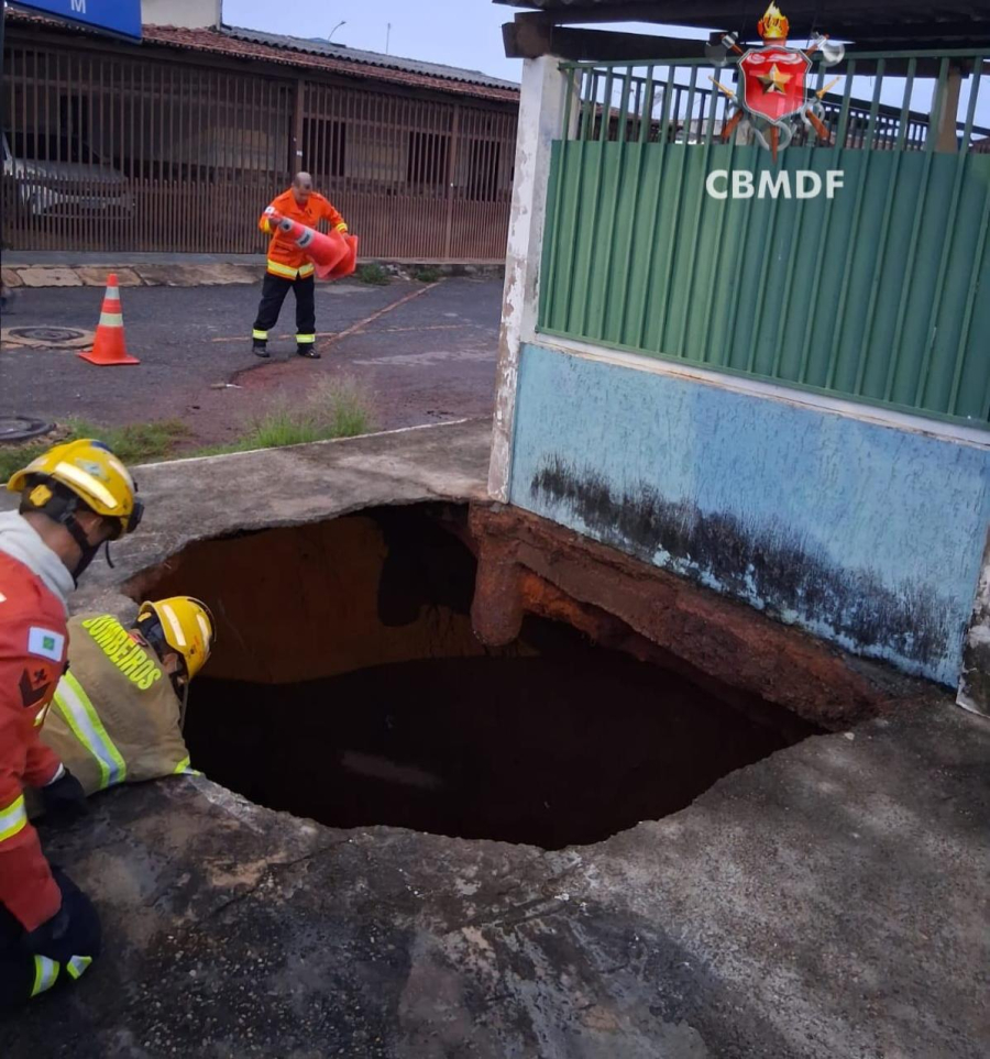 Comunidade do P Sul pede diálogo da Caesb após notificações; Tabanez solicita suspensão e estudo técnico
