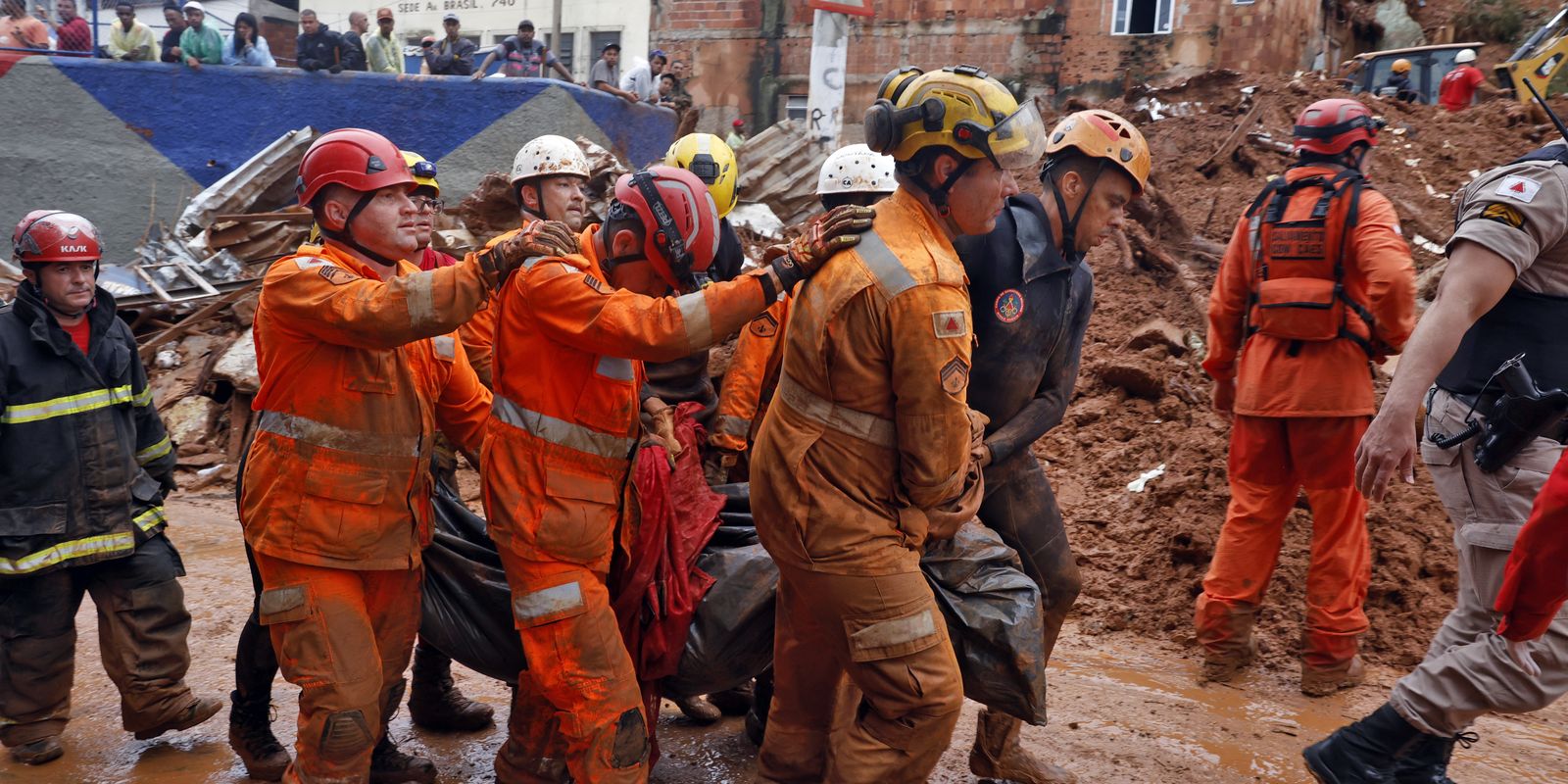 Chuvas em MG: autoridades contabilizam 28 mortes e 40 desaparecidos
